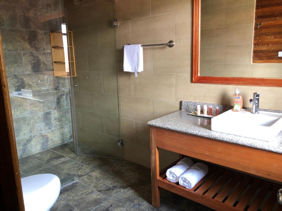 Hostal Zafiro Миндо Екстериор снимка